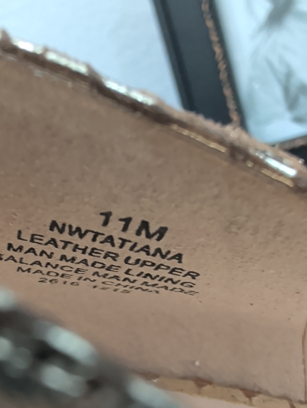Near New Nine West TATIANA Gold Metallic Leather Croc Embossed Stiletto Heels 11 - Picture 15 of 15